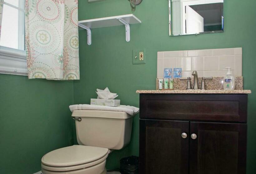 豪华房间, The Ocean House