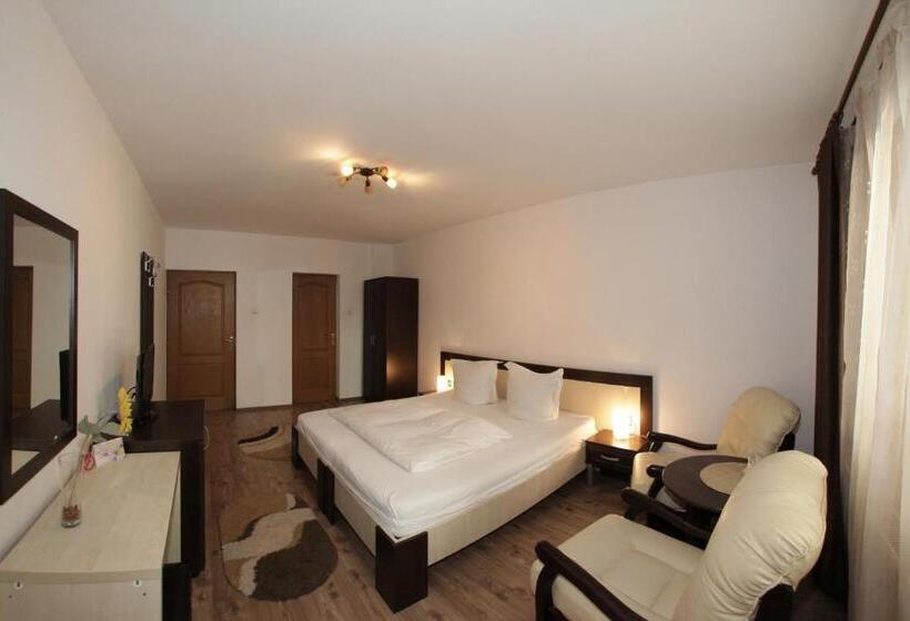 Номер Economy, Pensiunea Denim