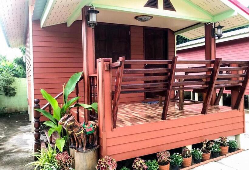 バルコニー付きデラックスルーム, Ruanmai Style Resort 2