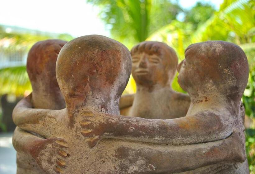 غرفة عائلية مطلّة علي البحر, Hacienda De Palmas