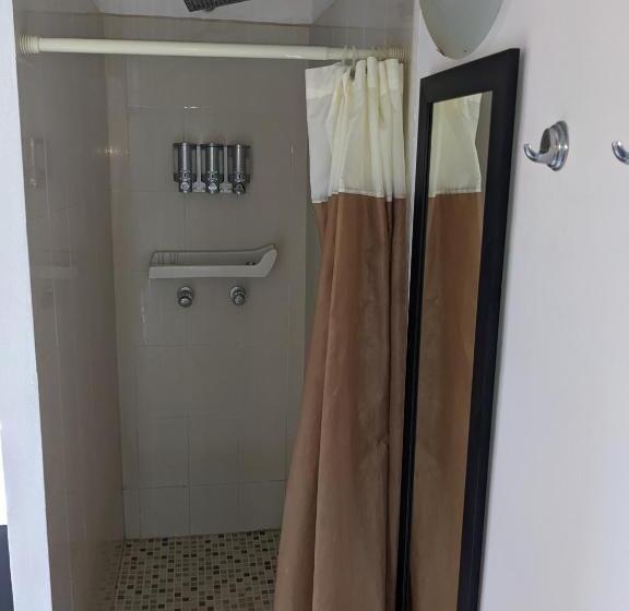 غرفة كومفورت ثلاثية, Hacienda De Palmas