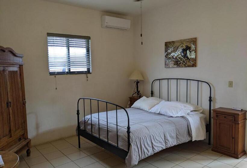 غرفة عائلية حمام مشترك, Hacienda De Palmas