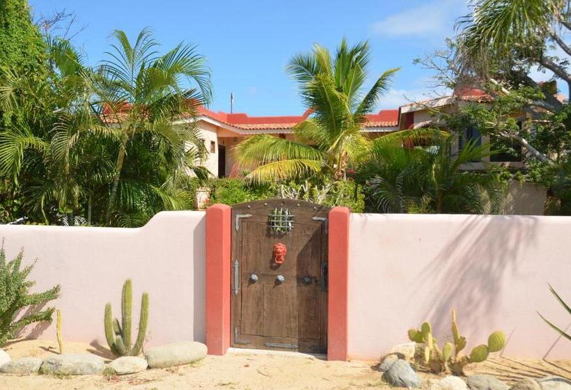 غرفة عائلية مطلّة علي البحر, Hacienda De Palmas