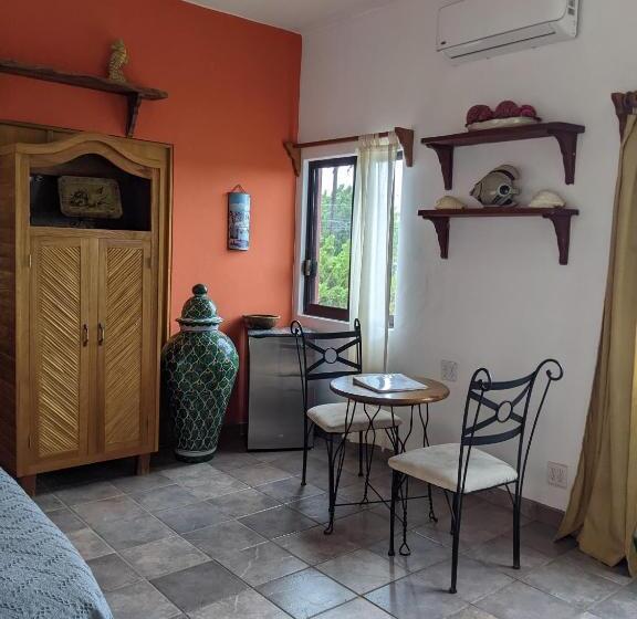 غرفة كومفورت ثلاثية, Hacienda De Palmas