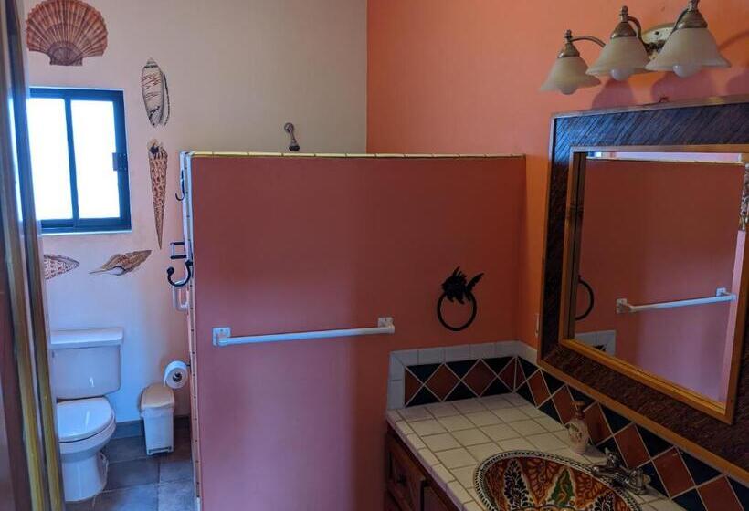 غرفة عائلية, Hacienda De Palmas