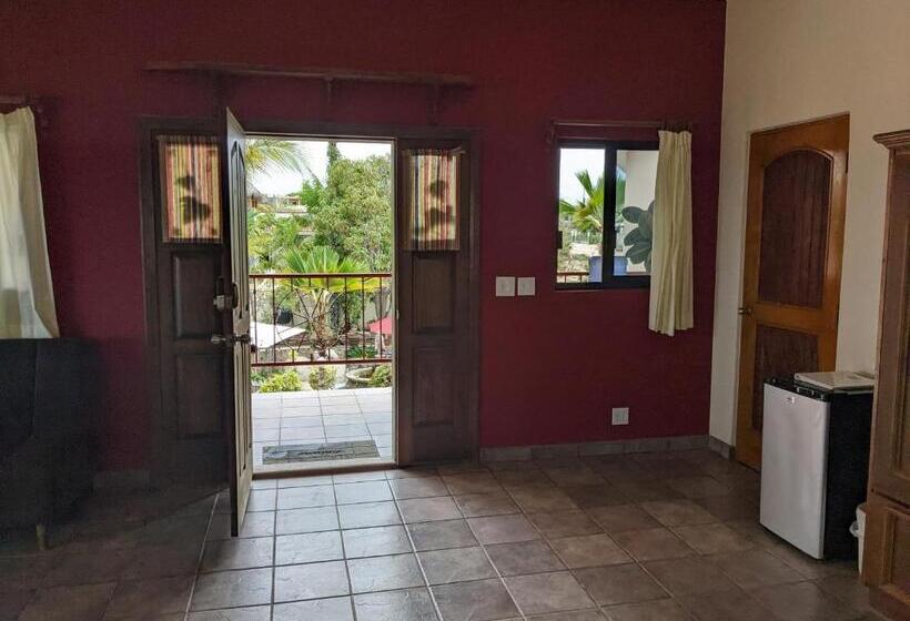 غرفة عائلية مطلّة علي البحر, Hacienda De Palmas