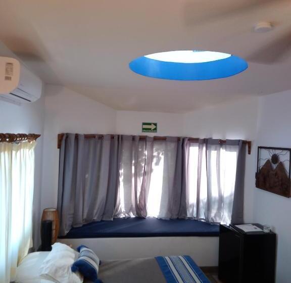 غرفة قياسية إطلالة جانبية علي البحر, Hacienda De Palmas