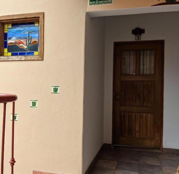 コンフォートトリプルルーム, Hacienda De Palmas