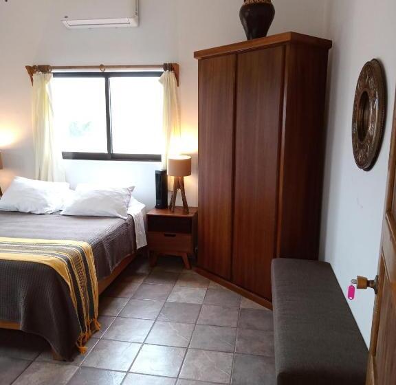 غرفة قياسية مطلّة علي البحر, Hacienda De Palmas