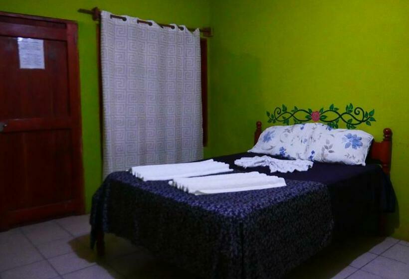 Номер Стандарт, Restaurante Los Cocos