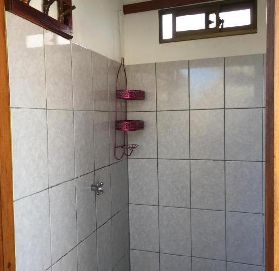 1 Bedroom Apartment Lake View, Restaurante Los Cocos