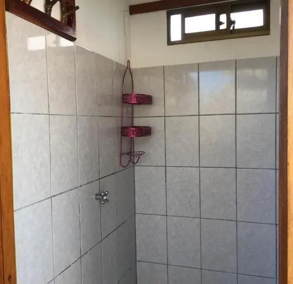 1 Bedroom Apartment Lake View, Restaurante Los Cocos