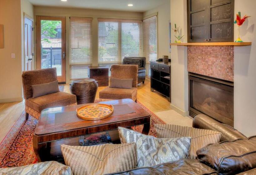 غرفة دوبلكس, The Eagle Harbor Inn