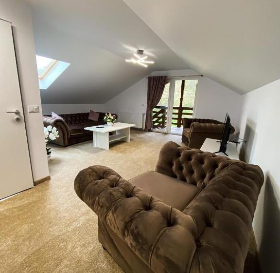 آپارتمان 1 خوابه با چشمانداز, Casa Ina