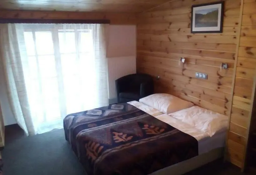 スタンダードルーム, Ea Horský Hotel Hájenka