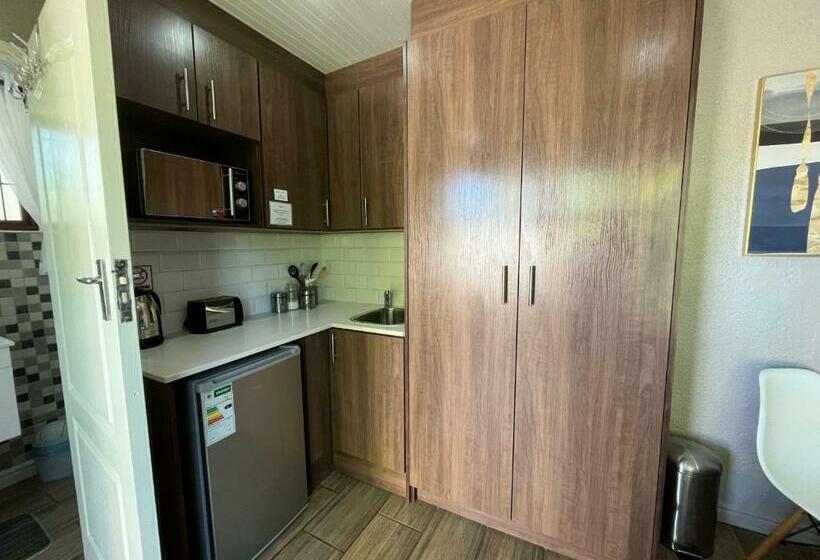 غرفة إقتصادية, Panorama Self Catering