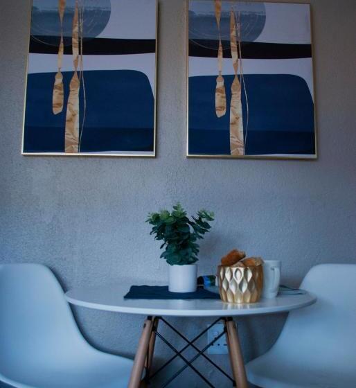 غرفة إقتصادية, Panorama Self Catering