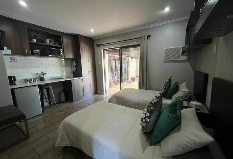 スタンダードルーム, Panorama Self Catering