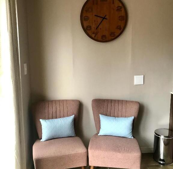 Номер Стандарт Вид на Бассейн, Panorama Self Catering