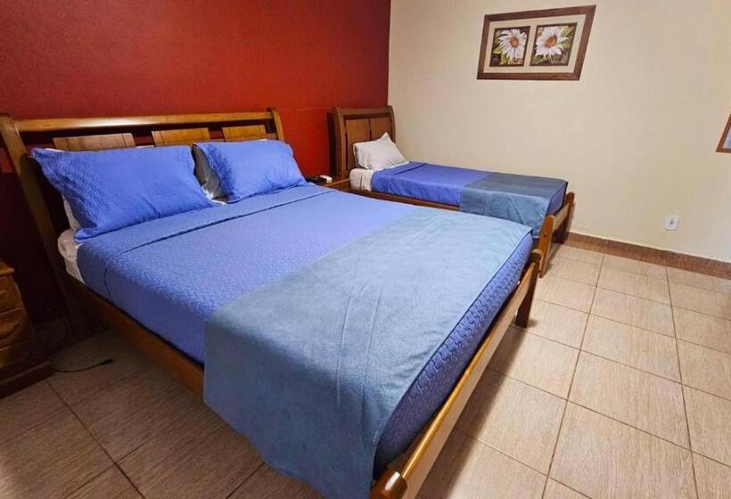 标准三人间, Pousada Bambuzal