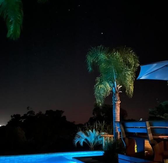 샬레, Pousada Paraíso Do Luz