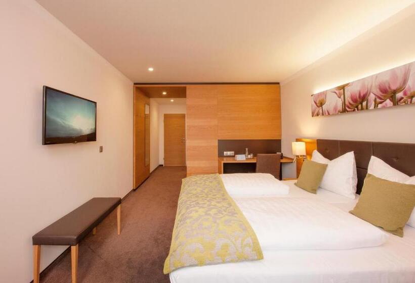 غرفة قياسية مزوَّدة بشُرفة, Gasthof Beim Böckhiasl