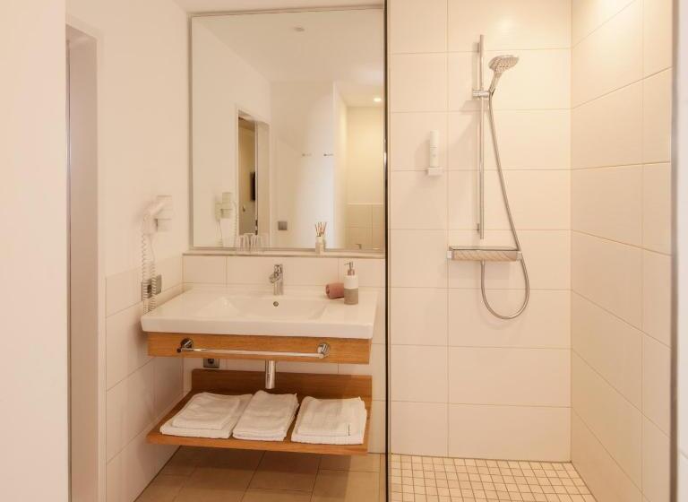 غرفة قياسية مزوَّدة بشُرفة, Gasthof Beim Böckhiasl