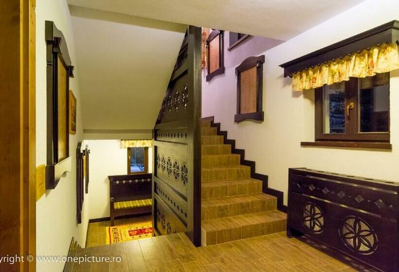 スタンダードルーム, Hanul Haiducilor