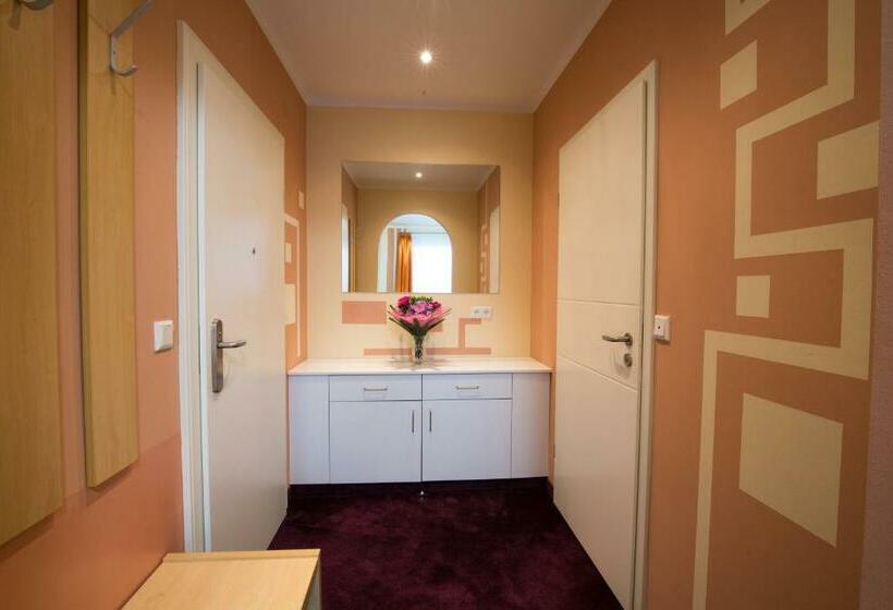 غرفة ديلوكس مزودة بشرفة, Residenz Hössinger