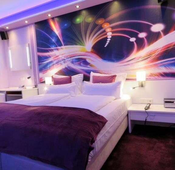 جناح, Residenz Hössinger