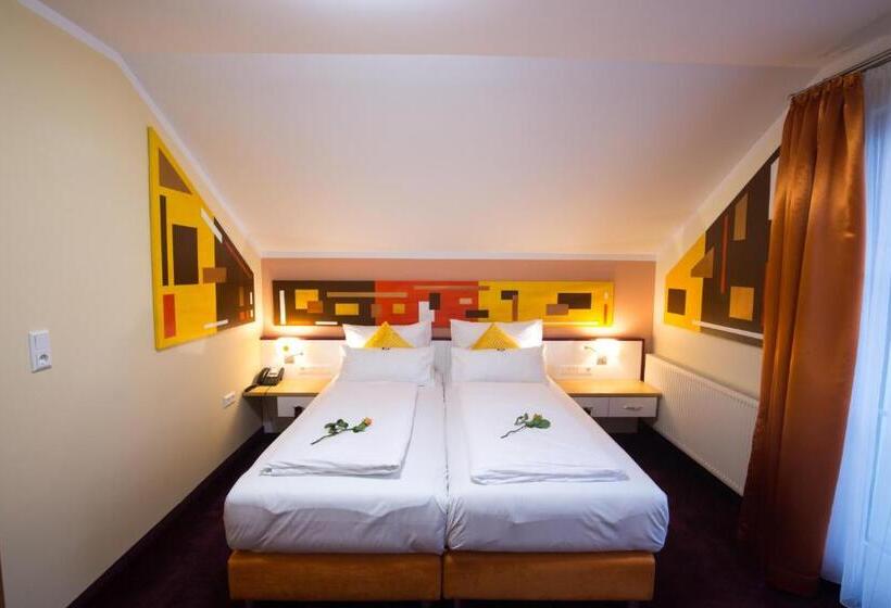 غرفة قياسية, Residenz Hössinger