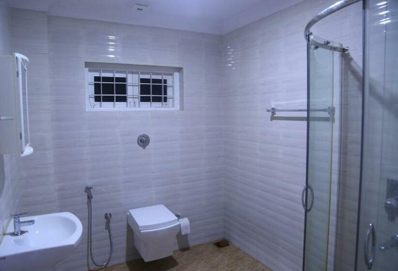 スタンダードルーム, Hydel Palace Athirappilly By Bestinn Leisure