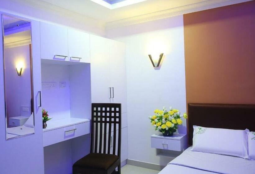 バルコニー付きデラックスルーム, Hydel Palace Athirappilly By Bestinn Leisure