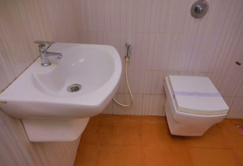 エコノミールーム, Hydel Palace Athirappilly By Bestinn Leisure