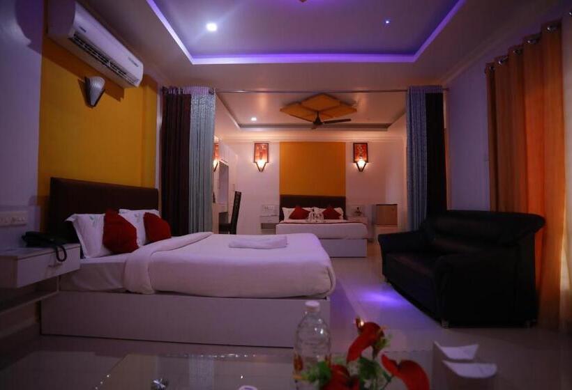 Family Suite, Hydel Palace Athirappilly By Bestinn Leisure
