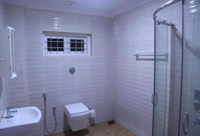 スイート（家族用）, Hydel Palace Athirappilly By Bestinn Leisure