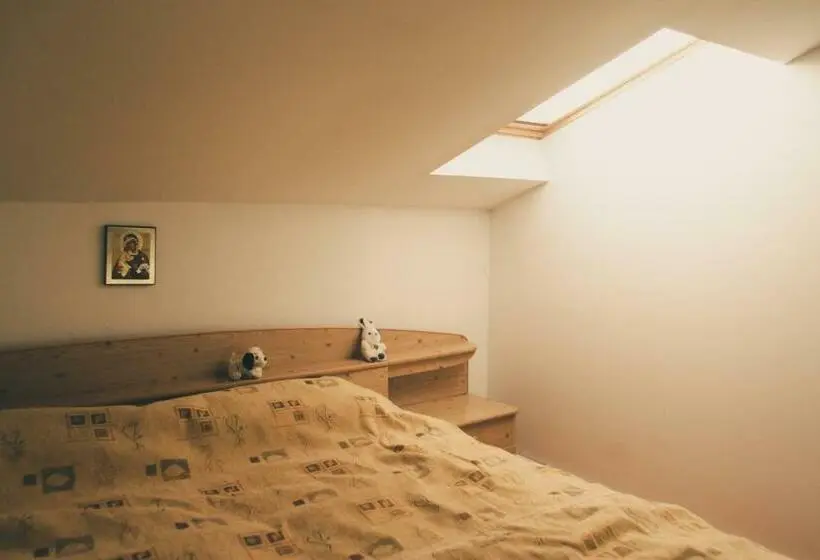 浴室共有のエコノミールーム, Casa Renti