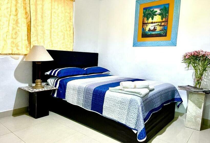 اتاق استاندارد, Hostal Ocean Pacifico