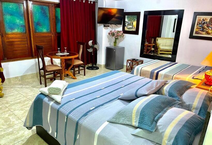 Family Suite, Hostal Ocean Pacifico