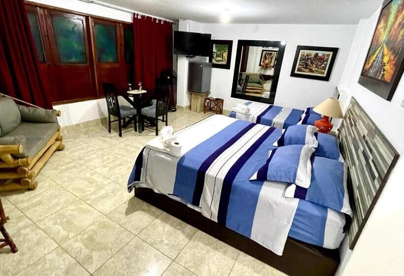 Family Suite, Hostal Ocean Pacifico