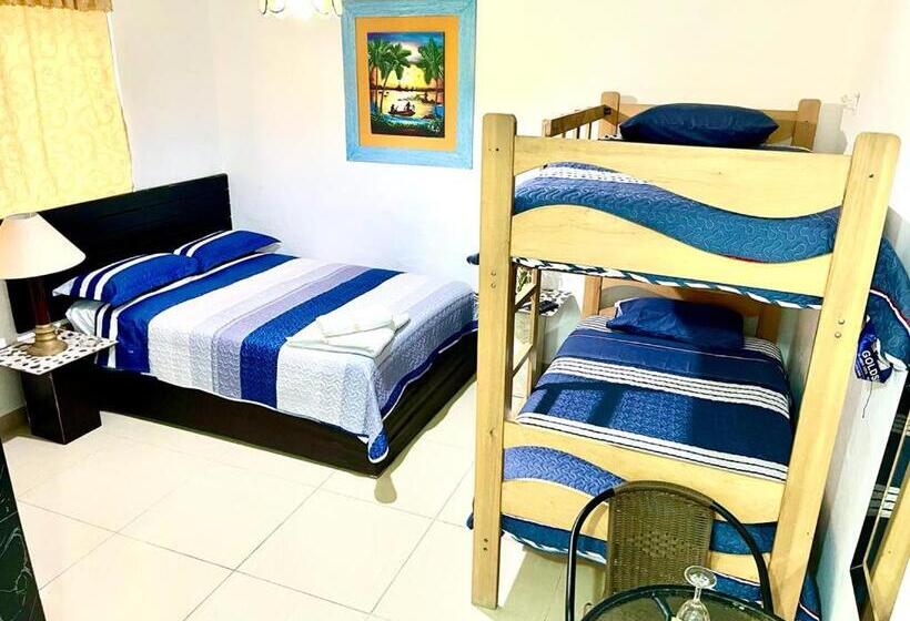 اتاق خانوادگی, Hostal Ocean Pacifico