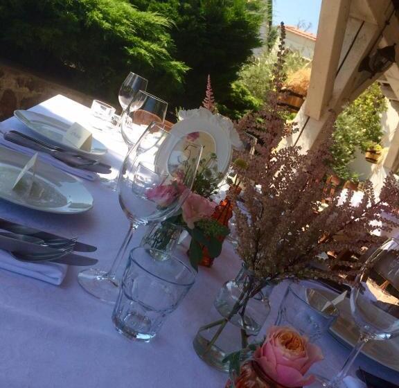 Номер Стандарт, Penzion V Polích