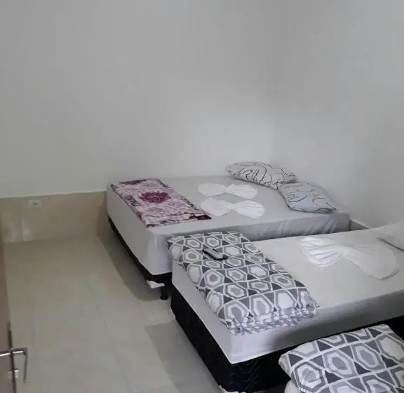 デラックスの４人部屋, Pousada Aquarius