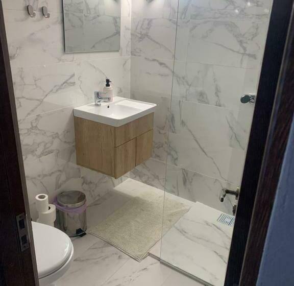 带2个卧室的套房, Pensiunea Laura