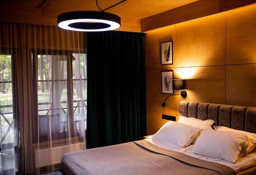 سوییت جونیور, Chudodiyevo Park