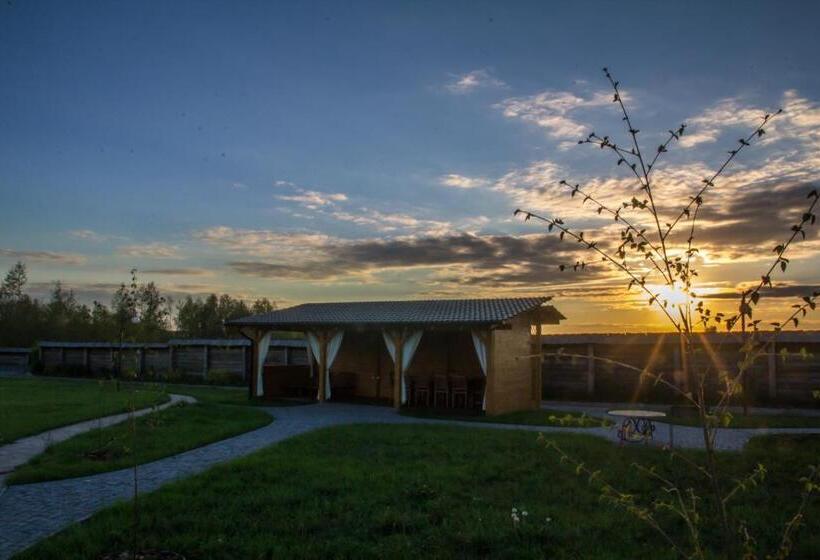 خانه 3 خوابه, Chudodiyevo Park