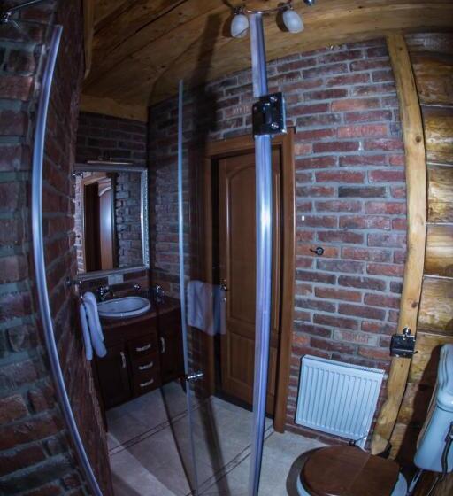 خانه 3 خوابه, Chudodiyevo Park