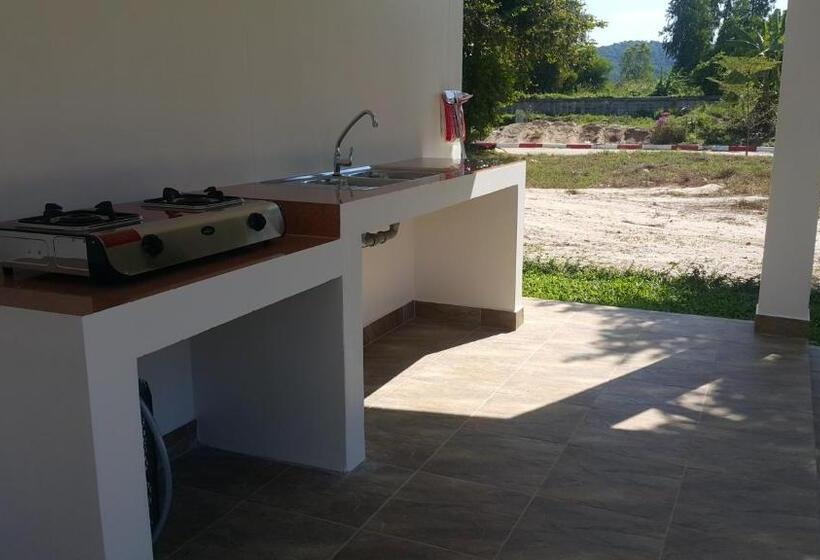 וילה עם 4 חדרי שינה, Vip Chain Resort Pool Villa