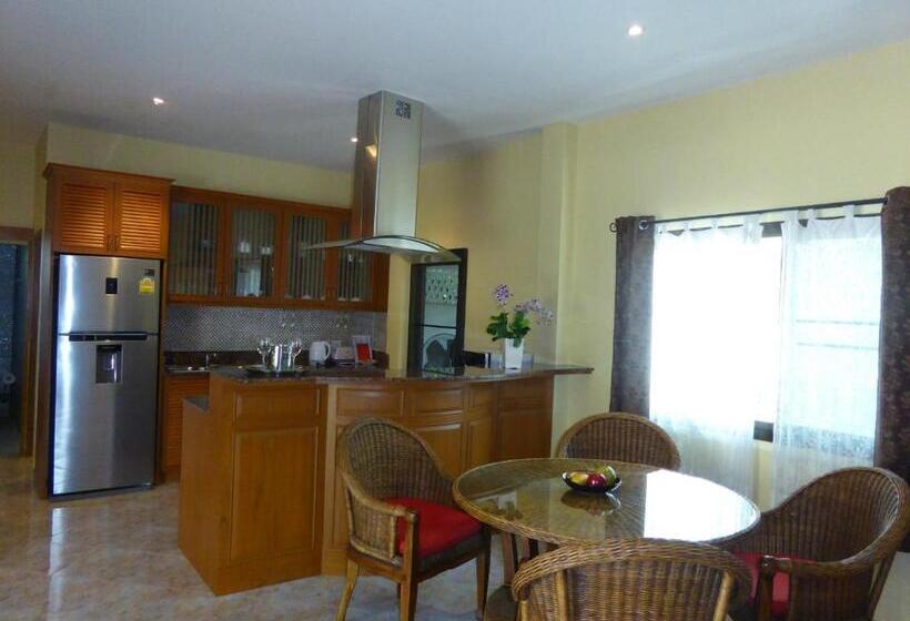 וילה עם 4 חדרי שינה, Vip Chain Resort Pool Villa