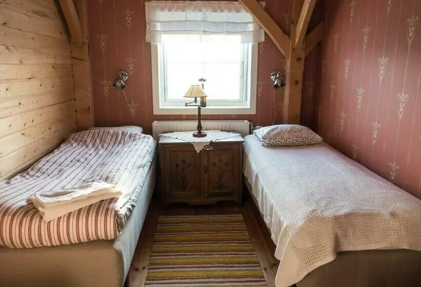 バス共有のスタンダードルーム, Allsta Gård Kretsloppshuset B&b